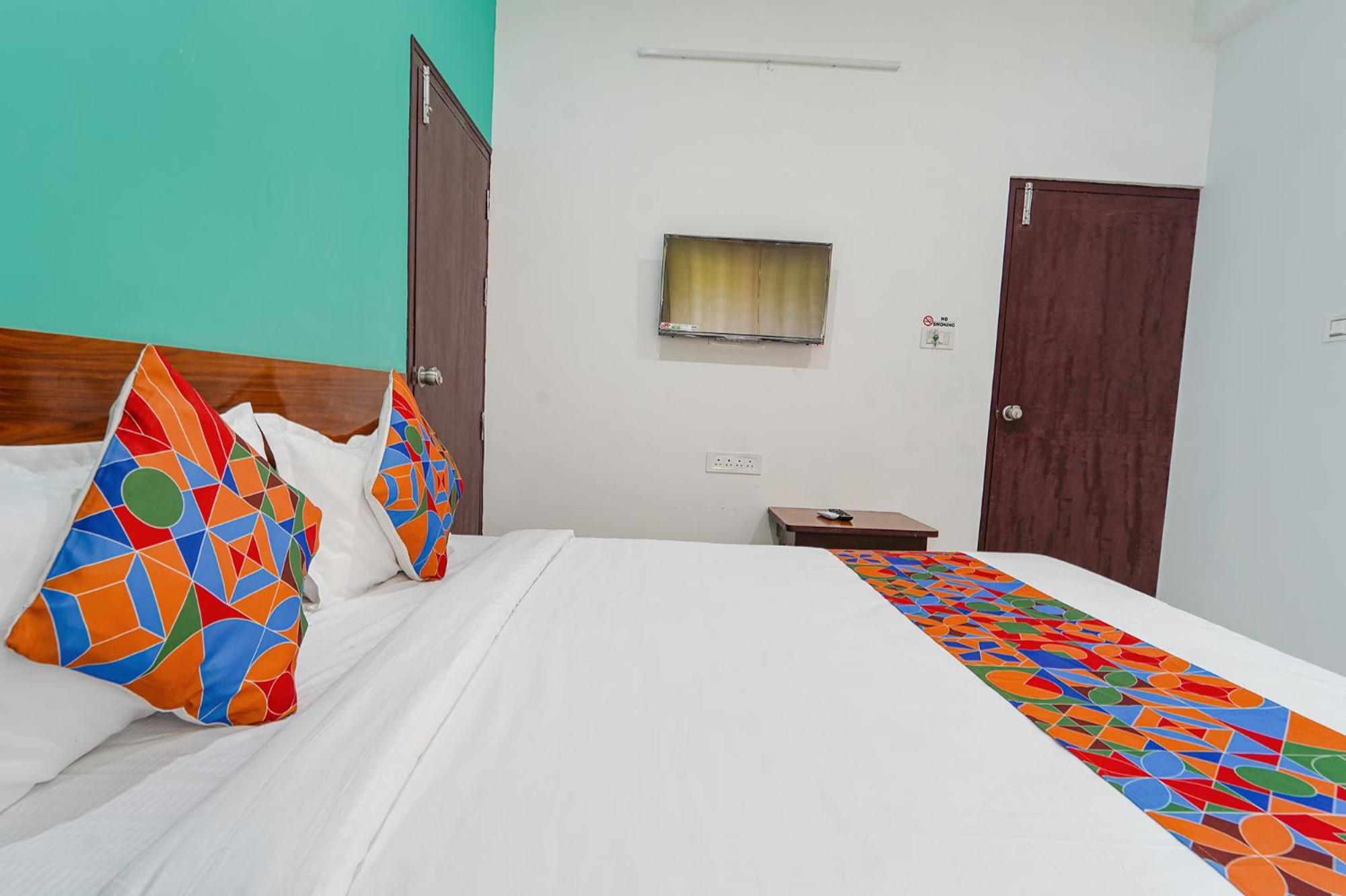 Fabhotel Metro Suites - Nr Esi Hospital Bangalore Eksteriør billede
