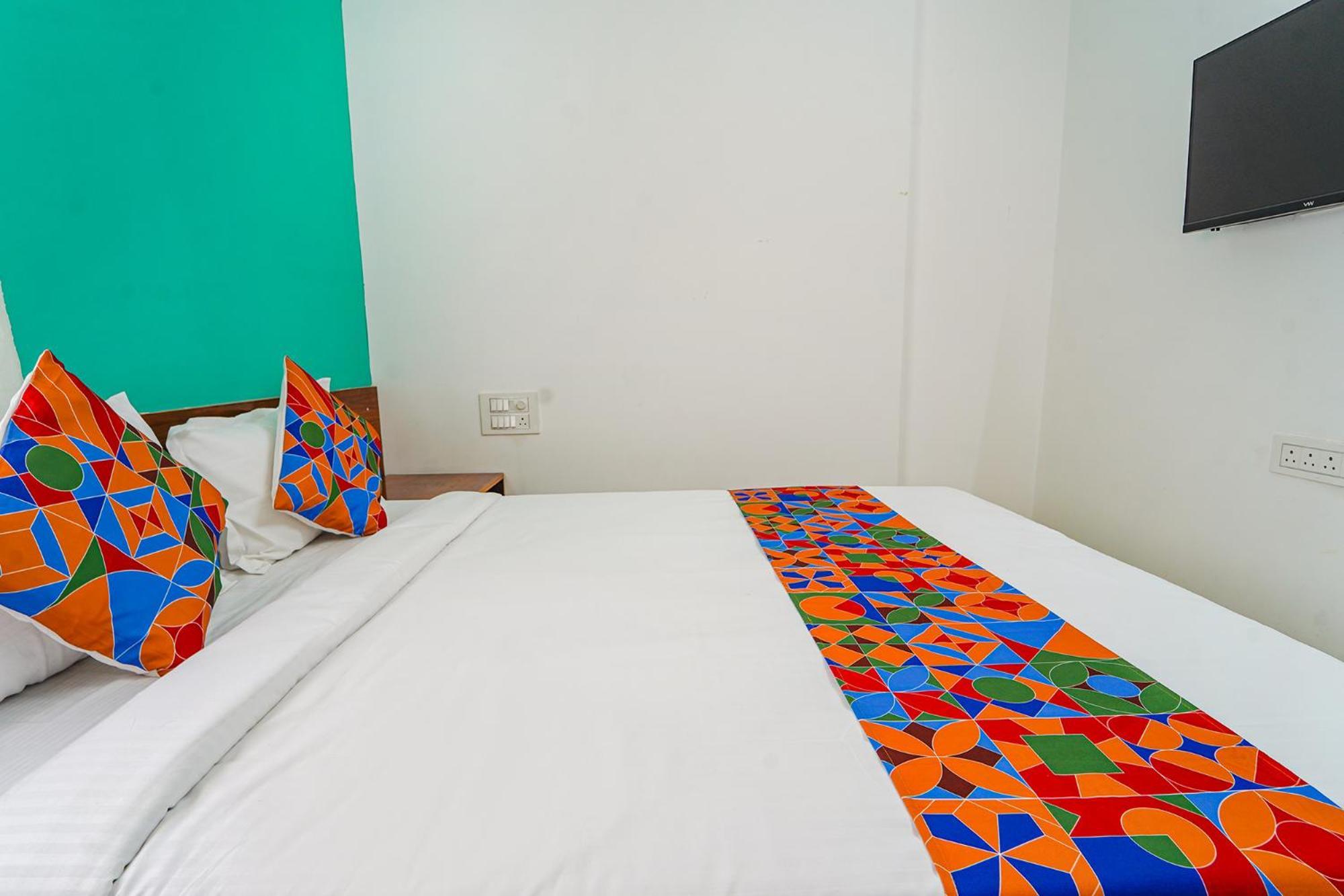 Fabhotel Metro Suites - Nr Esi Hospital Bangalore Eksteriør billede