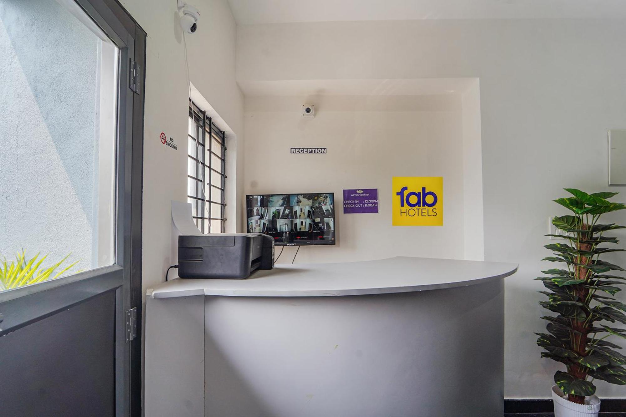 Fabhotel Metro Suites - Nr Esi Hospital Bangalore Eksteriør billede