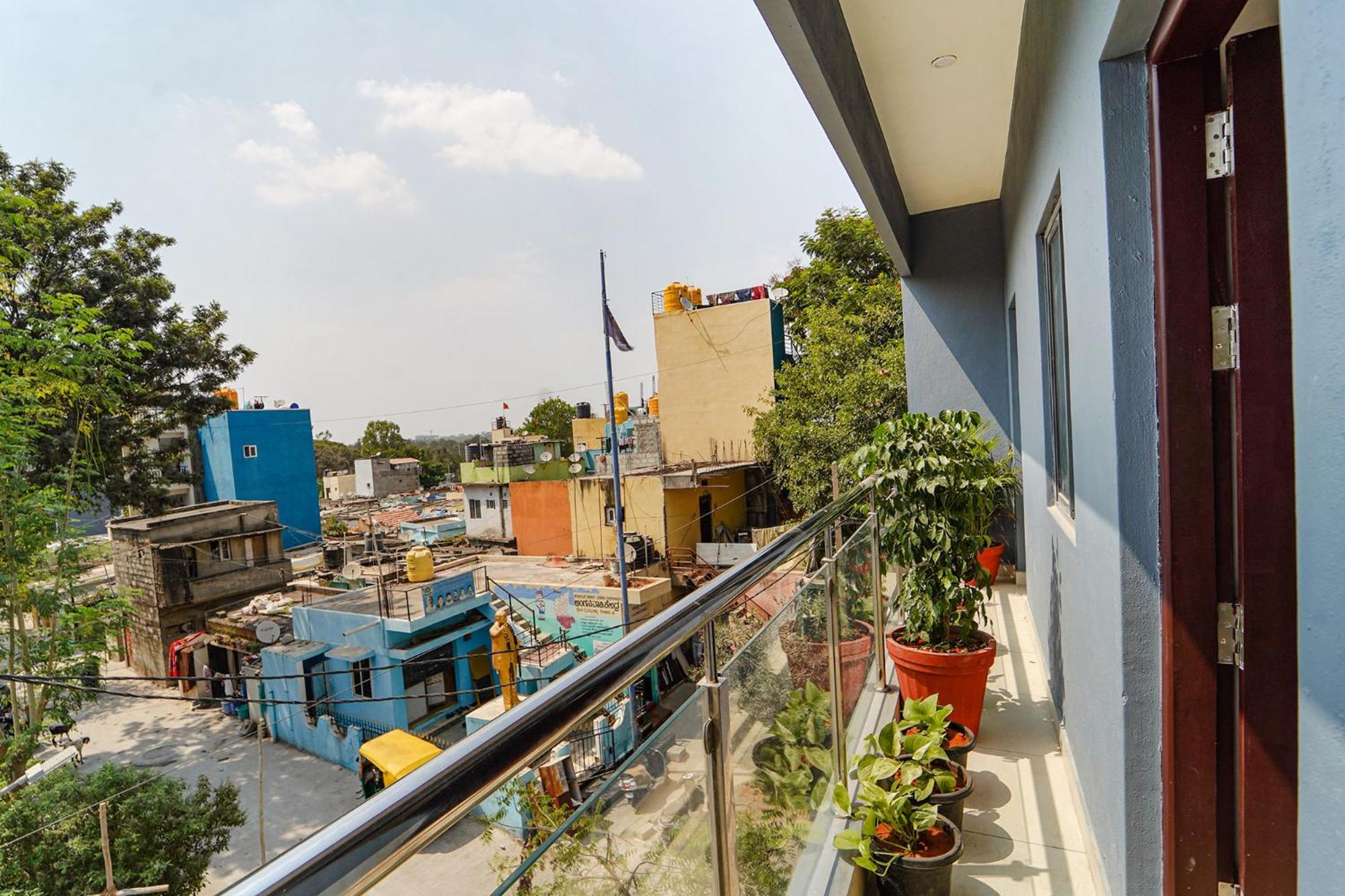 Fabhotel Metro Suites - Nr Esi Hospital Bangalore Eksteriør billede